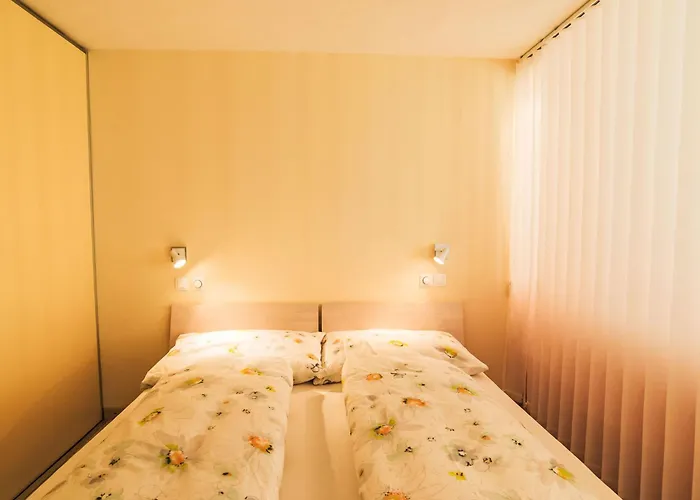 Apartment Cristal-4 By Interhome